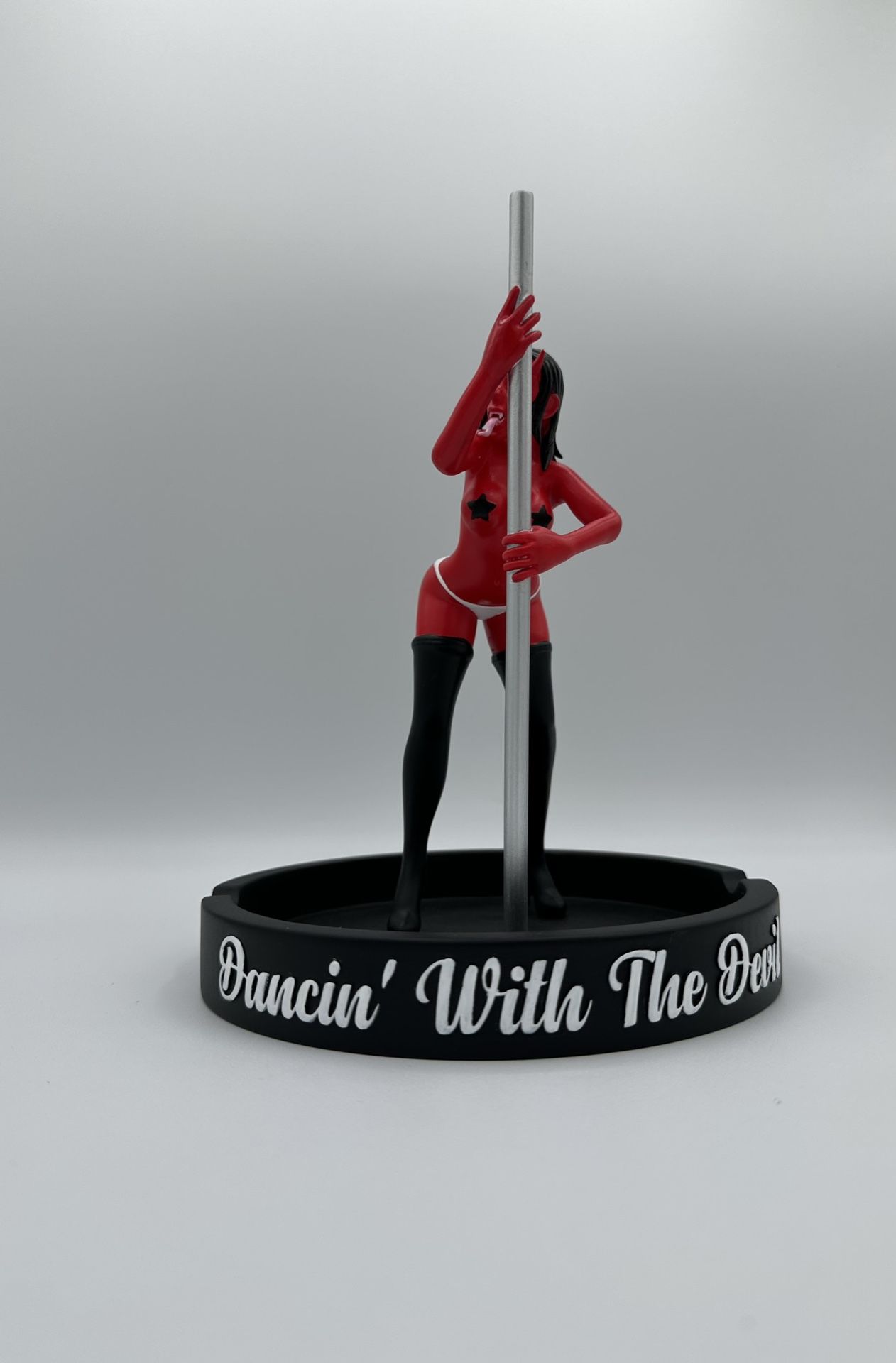 AUGUZT “Dancing with the Devil” Ashtray