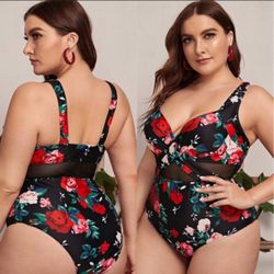 Plus Size (2X) Floral Swimsuit