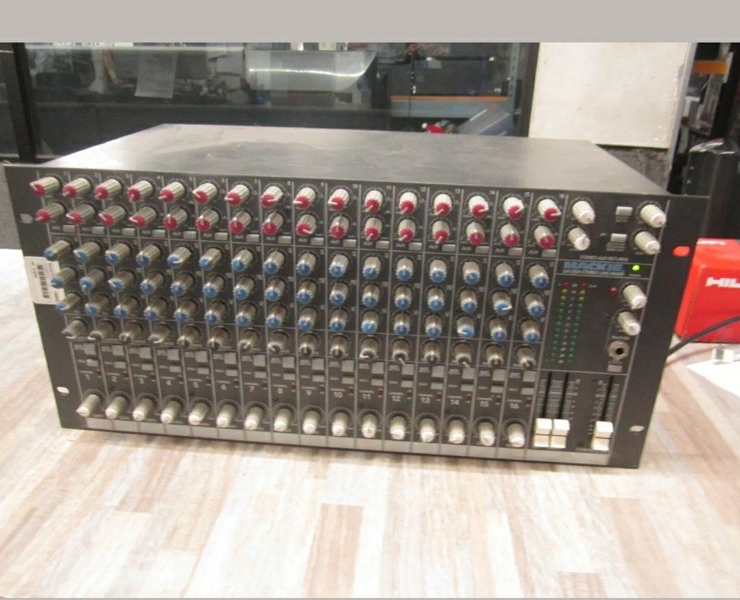 Mackie LM3204 16 Channel Stereo Line Mixer for Sale in Auburn, WA