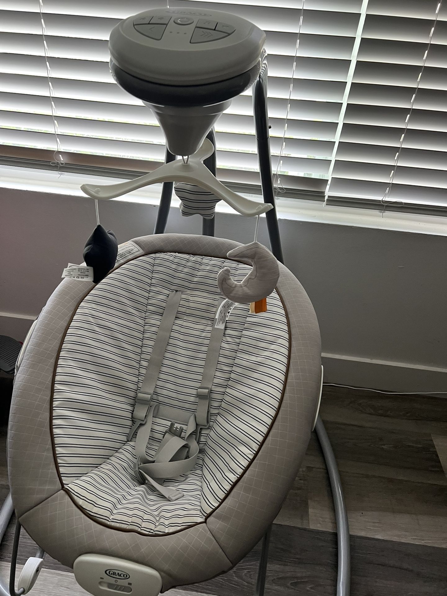 Graco Swing/ Chair 