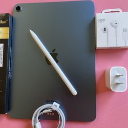 Apple IPad Air 5th Generation (10.9” Liquid Retina/ M1 chip / 2022 Model) 64GB with pen, keyboard case & Accessories (256gb $499) 