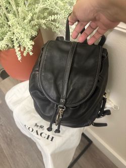 Pretty item