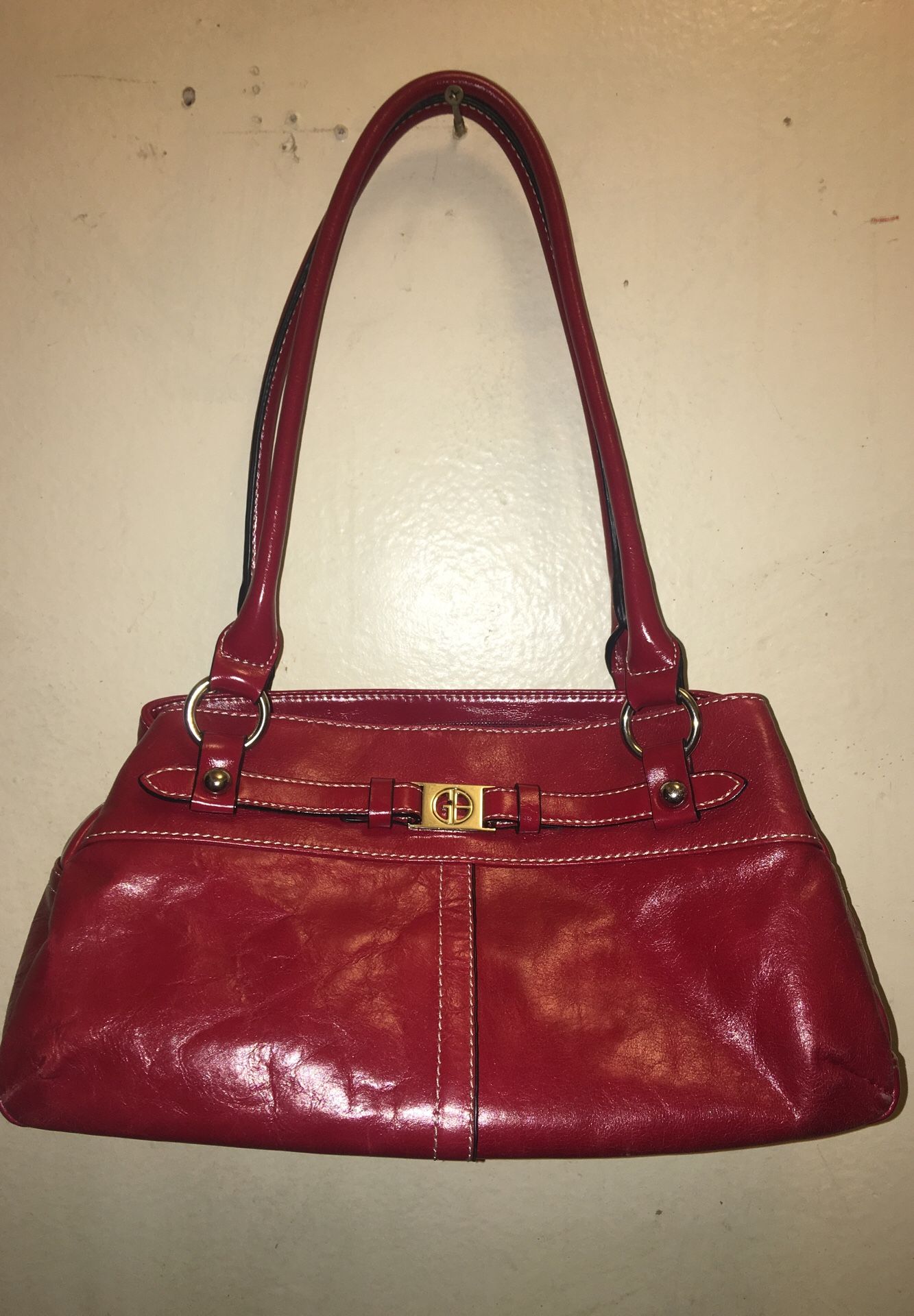 bonita bolsa giani bernini mediana en buenas condiciones