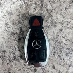 Mercedes Benz C(contact info removed)