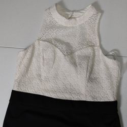 Premier Amour Women Midi Dress Sz 12 sweetheart pencil new with tags ivory black Sleeveless

New never used with no visible stains or defects

I love 