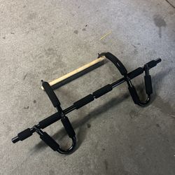 Door Frame Pull Up Bar