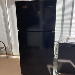 Amana Fridge- TODAY ONLY