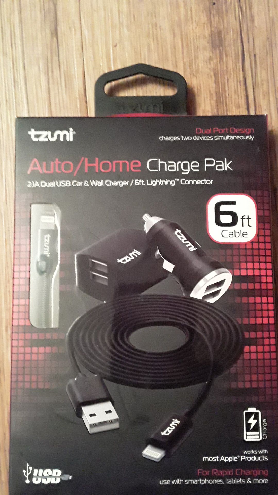 Tzumi auto/home charge pak