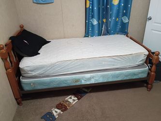 3 tables, 1 recliner, 2v's, oven/air fryer, queen size foam bed/medal frame, twin size bed with frame