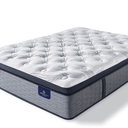 Serta Perfect Sleeper 14" Ultra Plush Hybrid Mattress