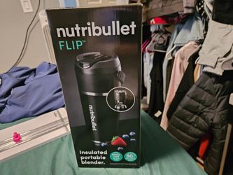 NutriBullet Flip Insulated Portable Blender