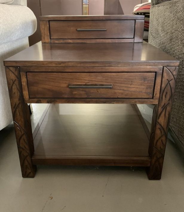 2 Drawers End Table . 2 Tables