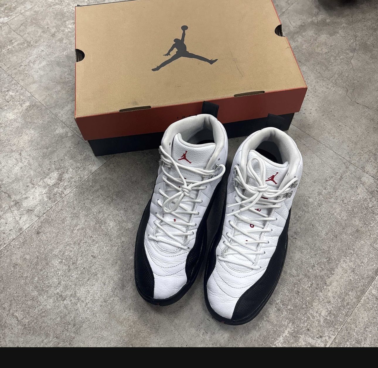 Jordan 12 Taxi Flip-Size 10.5-Pre Owned-OG Box