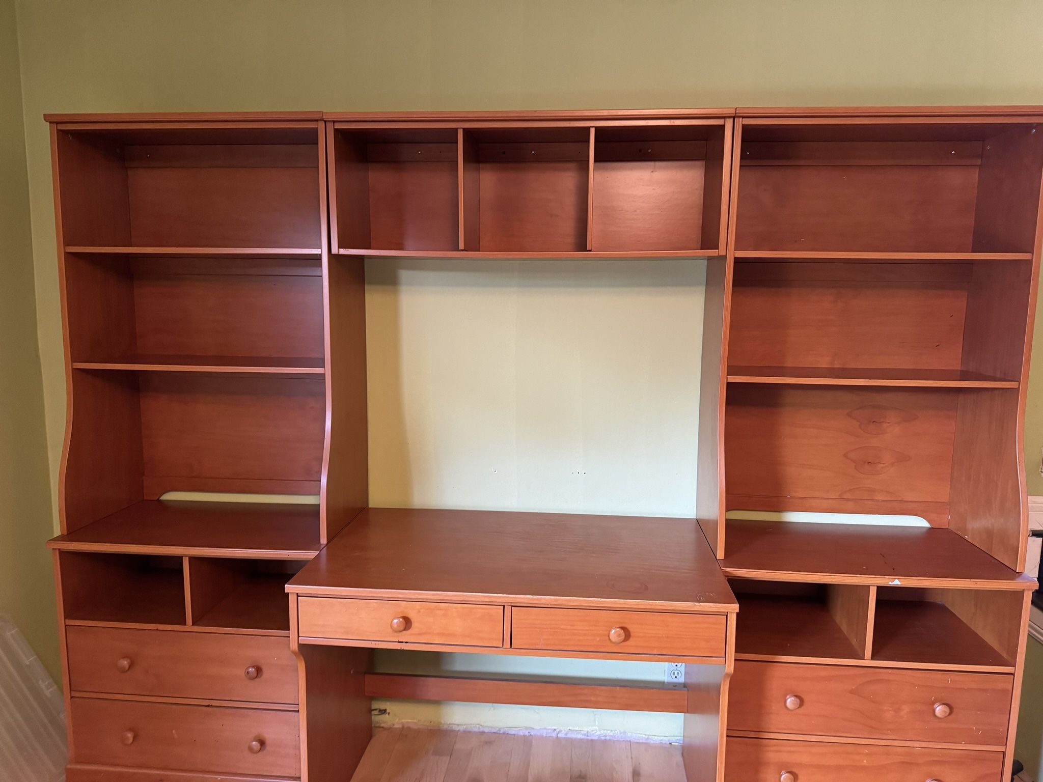 Pottery barn Student Desk Hutch And Matching Chair