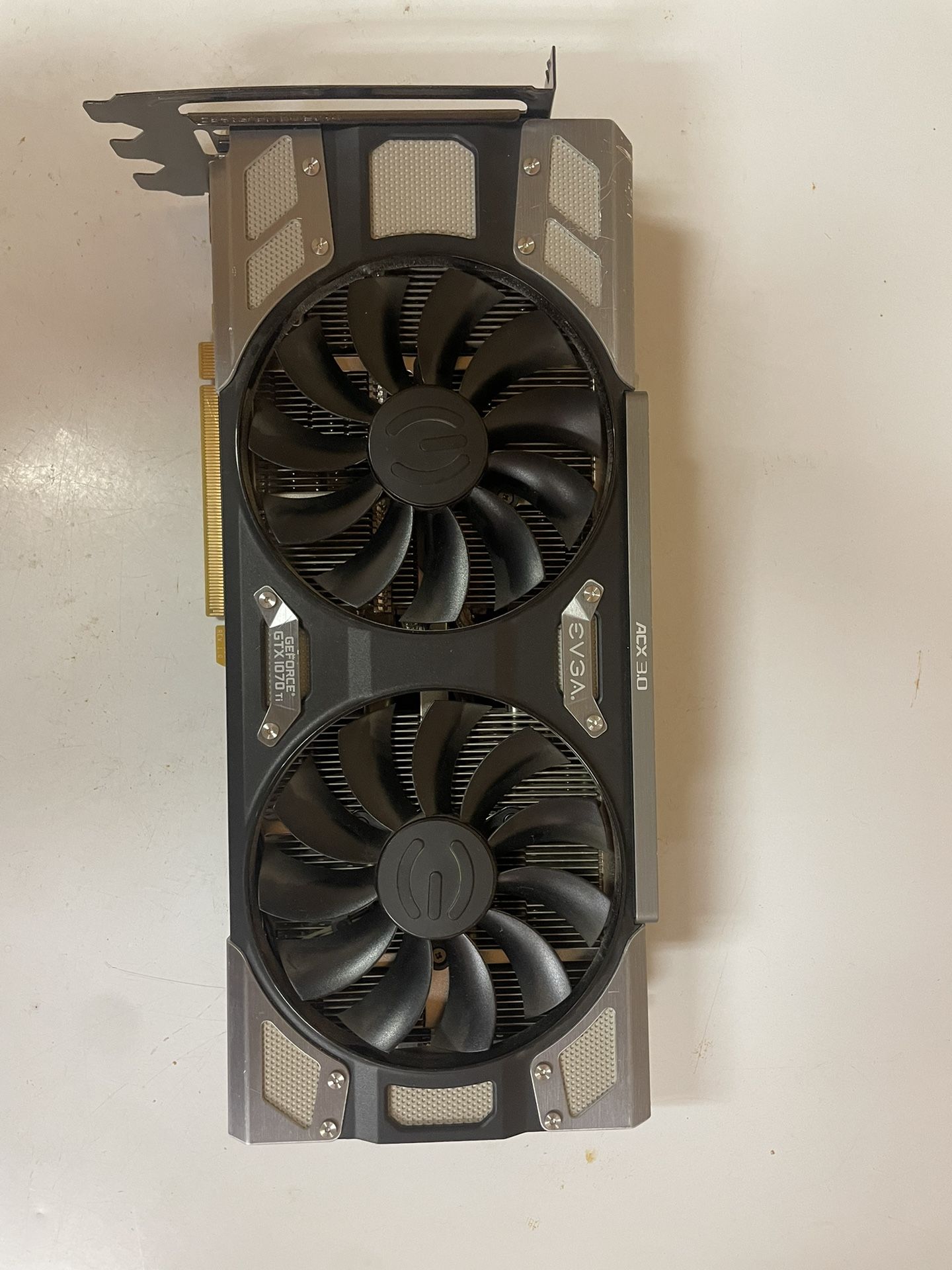 GTX 1070 TI 8GB