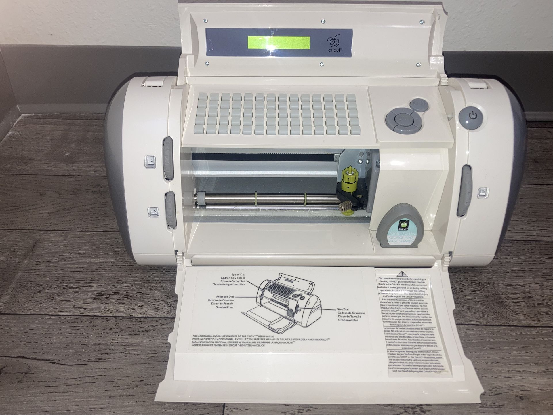 Cricut CRV001