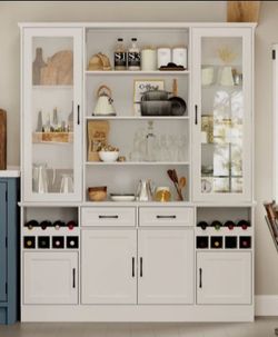LARGE ELEGANT KITCHEN PANTRY REFRESHMENT COFFEE/ESPRESSO CABINET BAR