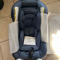 Britax Cypress Infant Car Seat, Rear Facing Car Seat with Alpine Base