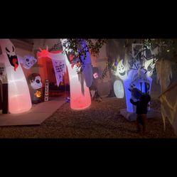Halloween Decor