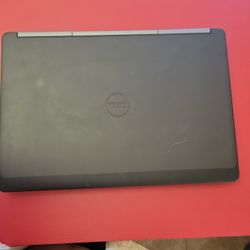 DELL Precision 7520