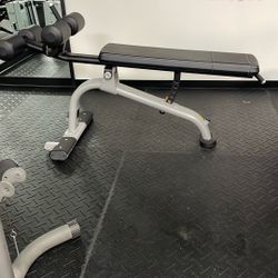 Decline Bench
