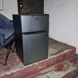 MINI REFRIGERATOR GALANZ.