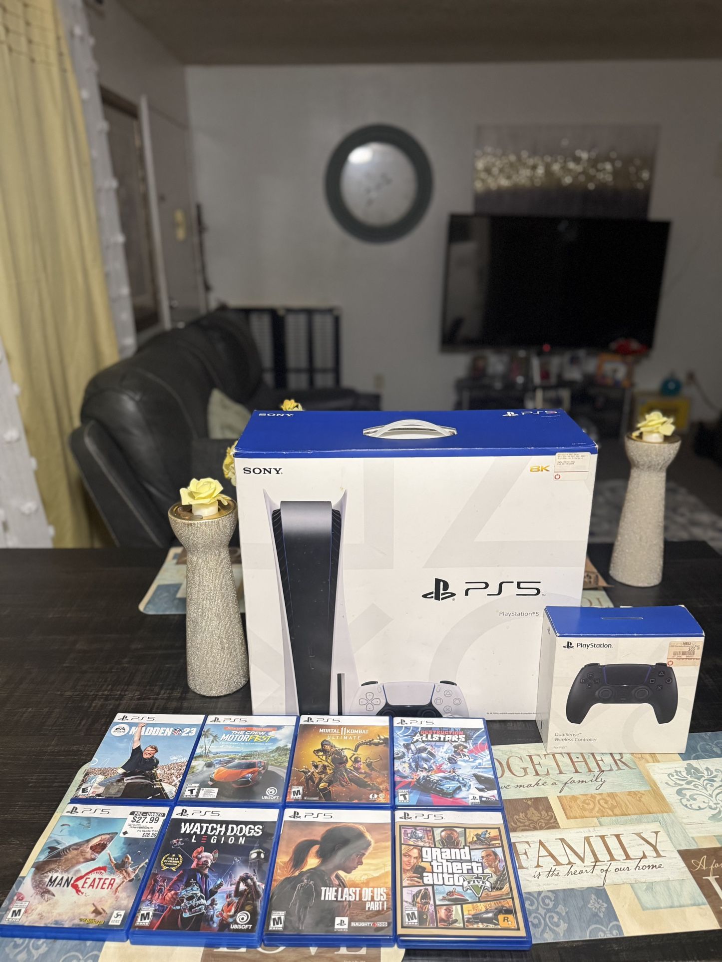 I’m Selling Slim Ps5 With 1 Black Controller $ Games