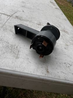 1967 one year only Karmann Ghia ignition switch (K) profile