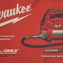 Milwaukee M18 Cordless Grease Gun