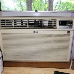 LG Room AC unit