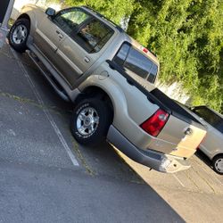 2002 Ford Explorer Track