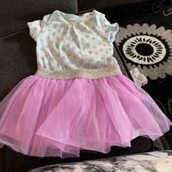 Cute little onesie and skirt great for Easter size 3 month