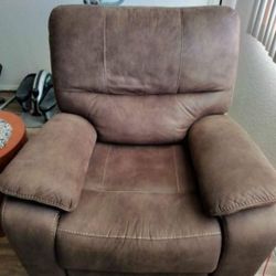 Barcalounger Fabric Swivel  Glider Recliner in great MINT condition
