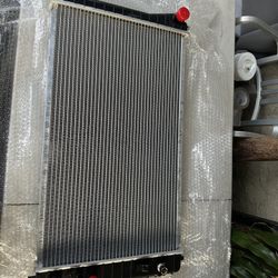 Chevy Cavalier/Pontiac Sunfire Radiator year 1995 to 2002