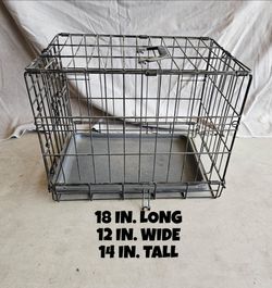 SMALL DOG/CAT/PET CRATE/KENNEL