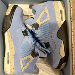 UNC JORDAN 4