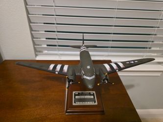 WWII C-47 Skytrain D-Day Diecast Model Airplane