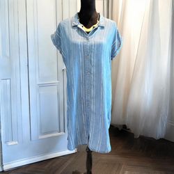 Oso Casuals dress Short sleeve M Blue White Striped Button Front Pleated Back