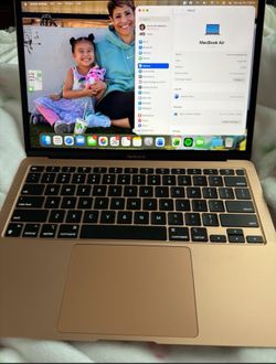 MacBook Air 13.3in M1 8g