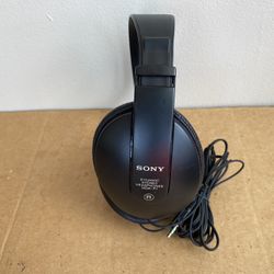 Sony Dynamic Stereo Headphones MDR-P1 (Wired)