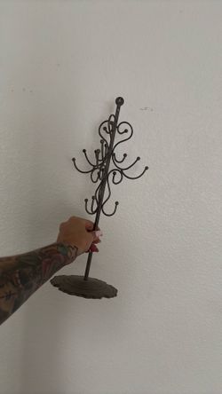 Jewelry holder