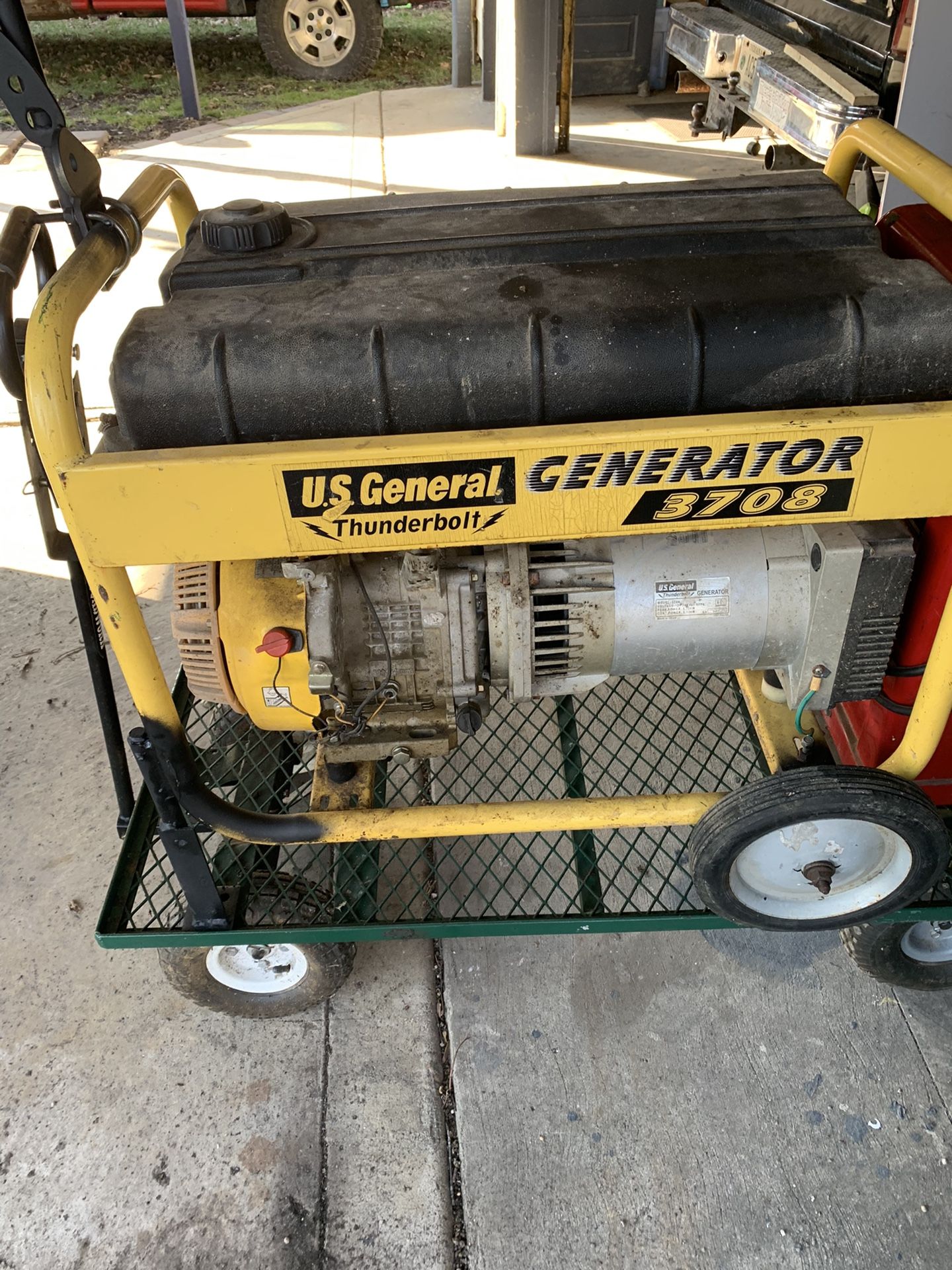 US General Thunderbolt Generator