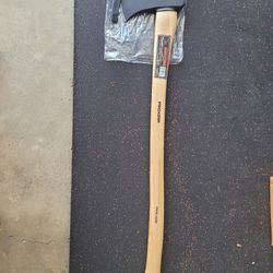 Proxima 3.5 lbs Single Bit Axe with 33 inches Hickory Wood Handle