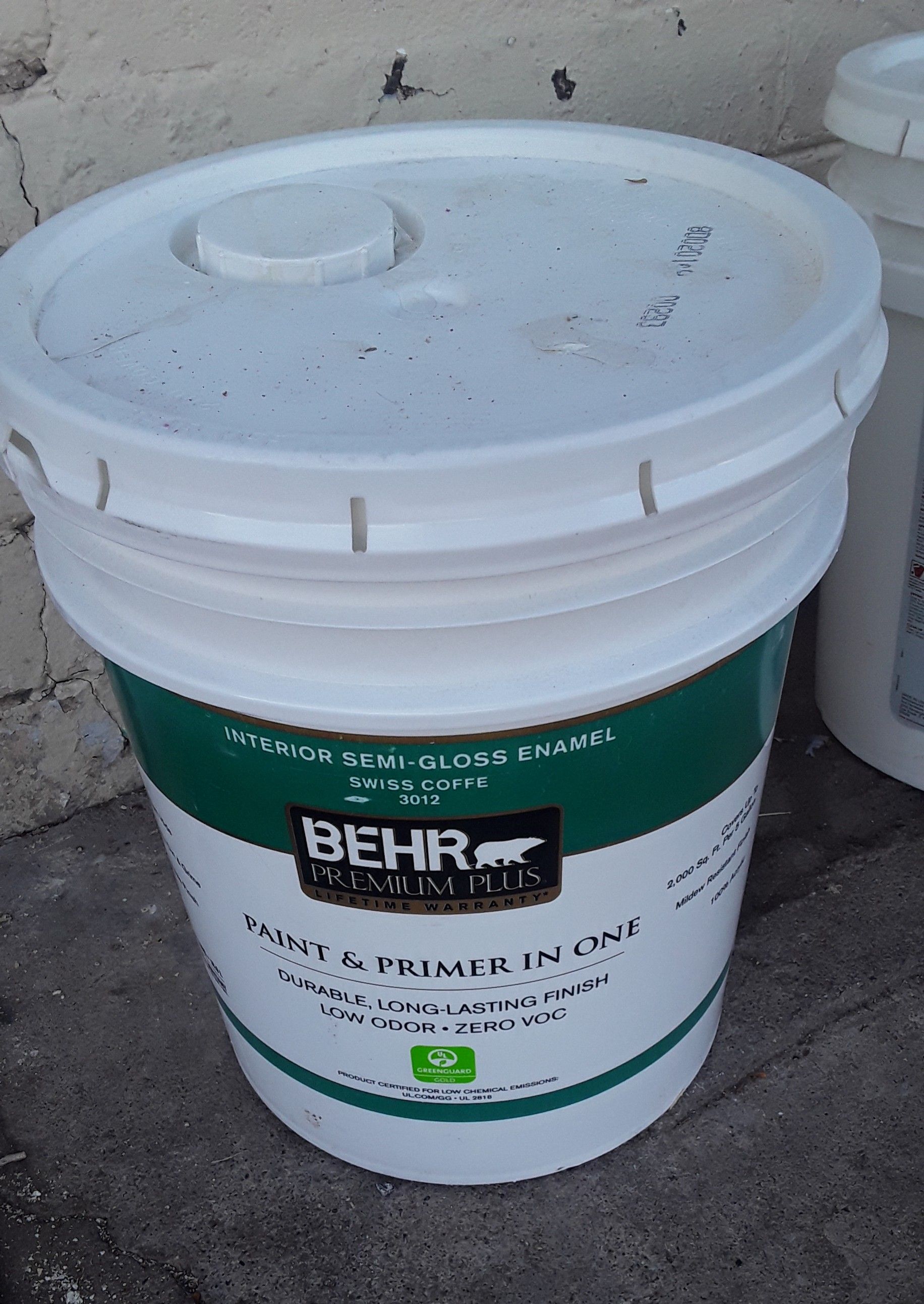BEHR PREMIUM PLUS 5 gal. #YL-W05 Swiss Coffee Semi-Gloss Enamel Low Odor Interior Paint and Primer in One