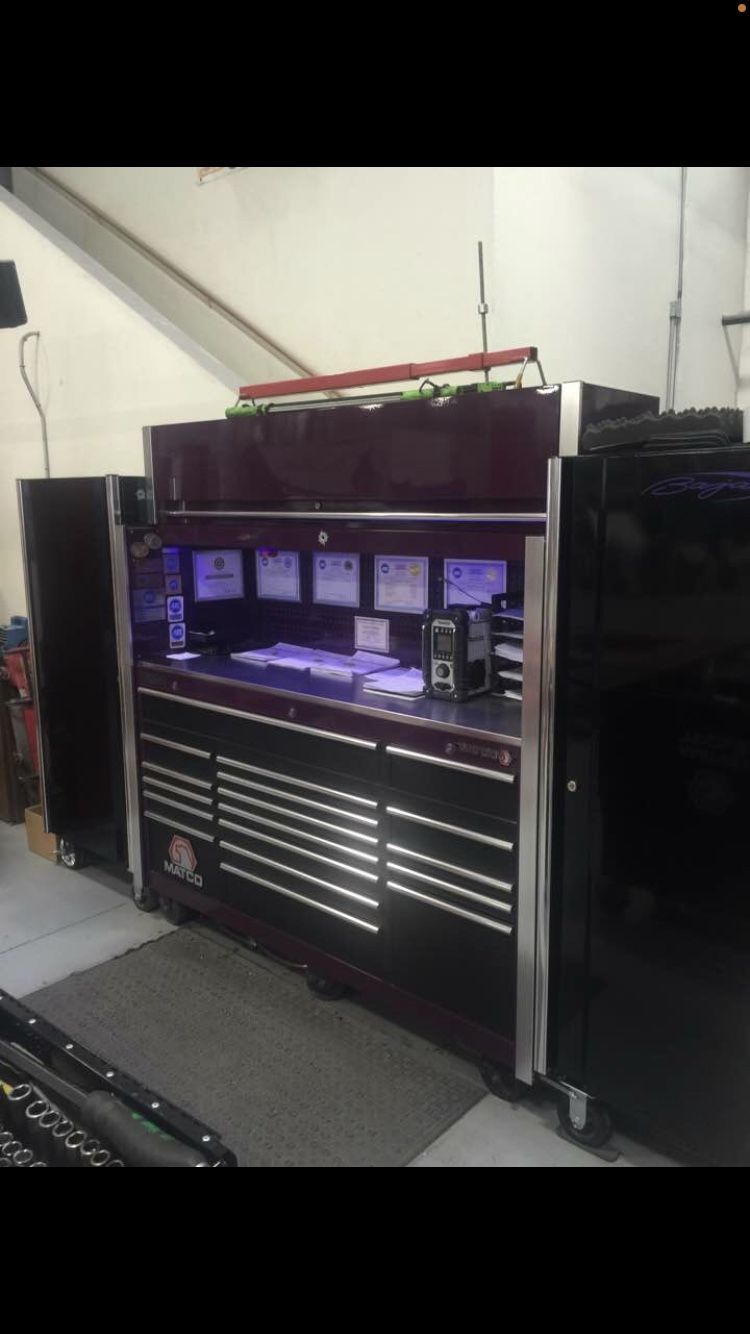 Snap On Matco Tool Box Side Lockers Tool Cart And All Tools for Sale in Henderson, NV OfferUp