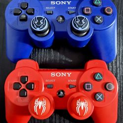 PS3 Controllers Marvel Theme