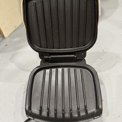 George Forman Lean Mean Fat Grilling Machine Model GR-10A