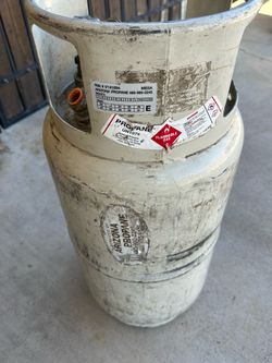 Fork lift propane tank