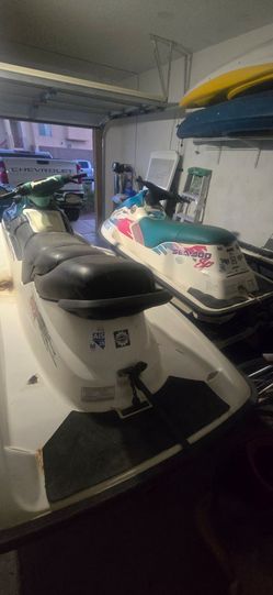 Seadoo jetskis