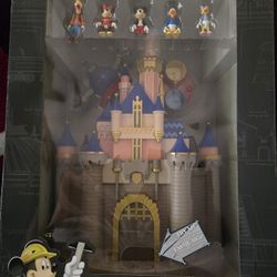 DisneyParks Disneyland Sleeping Beauty Castle light & Fireworks Sound Play Set New